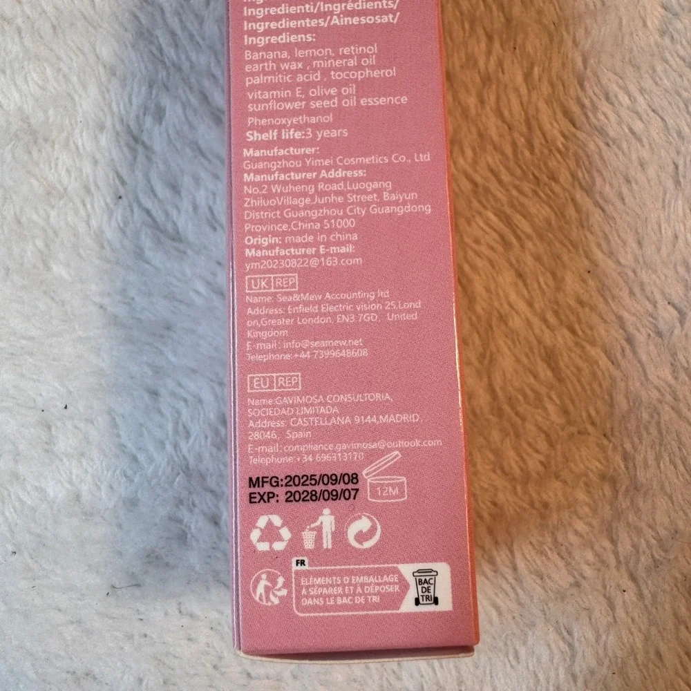 ROZINO Fresh Banana Eye Cream Stick 3g Retinol Vitamin E Hydrating New Exp 2028